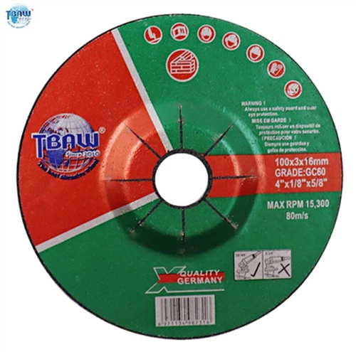 Comment la pièce de coupe de pierre traite-t-elle la pierre